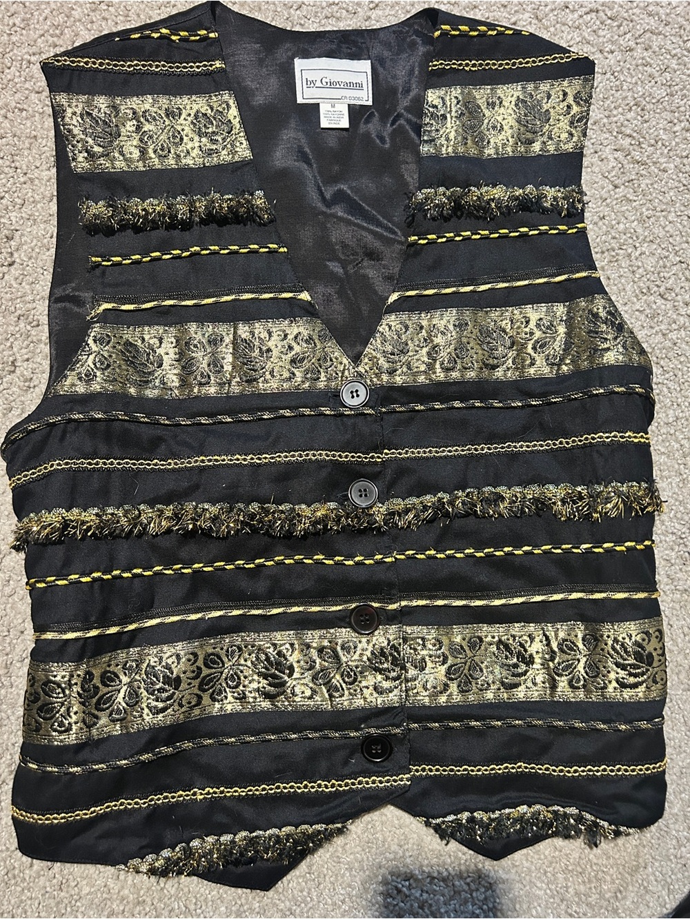 by Giovanni Men's Black and Gold Patterned Button-Front Vest